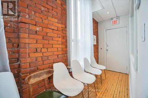 200 - 41 King William Street, Hamilton (Beasley), ON 