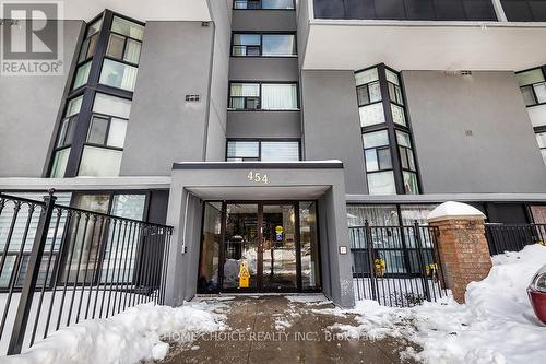 412 - 454 CENTRE STREET  Oshawa, ON L1H 4C2