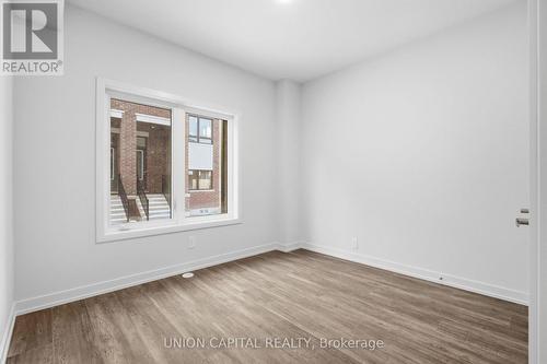 6 Robert Gilpin Lane, Richmond Hill, ON - Indoor Photo Showing Other Room