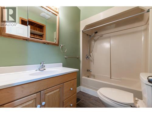 282 Irwin Street, Prince George, BC - Indoor Photo Showing Bathroom