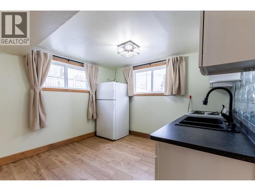 282 Irwin Street, Prince George, BC - Indoor Photo Showing Laundry Room