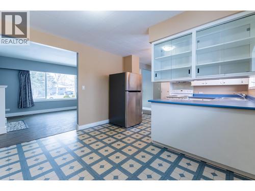 282 Irwin Street, Prince George, BC - Indoor Photo Showing Kitchen