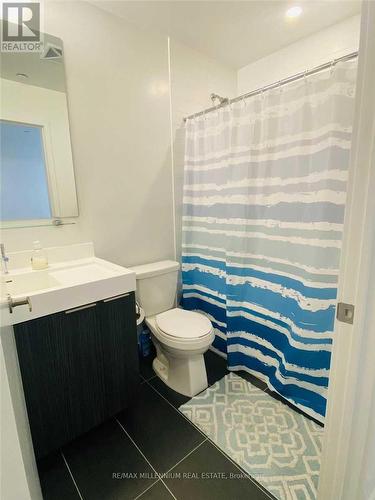809 - 20 Tubman Avenue, Toronto, ON - Indoor Photo Showing Bathroom