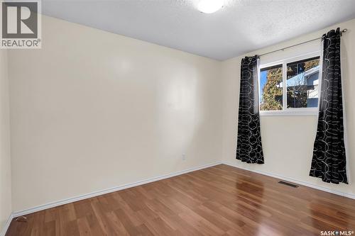 330 Smallwood Crescent, Saskatoon, SK - Indoor Photo Showing Other Room