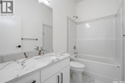 151 Sharma Lane, Saskatoon, SK - Indoor Photo Showing Bathroom