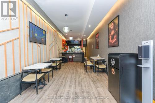 671 Queen Street W, Toronto, ON 