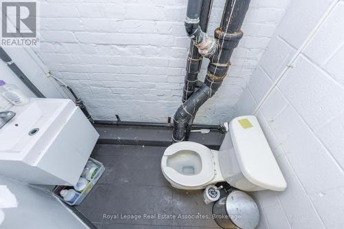 671 Queen Street W, Toronto, ON 