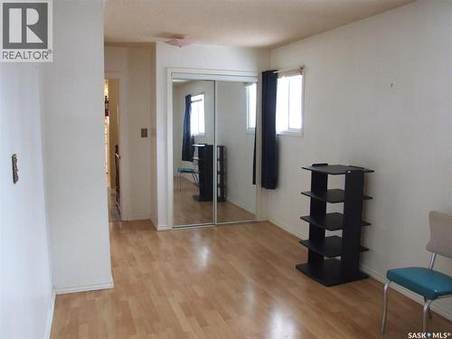311 3Rd Avenue E, Leader, SK - Indoor Photo Showing Other Room