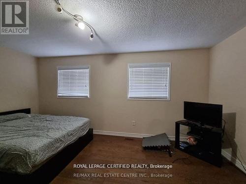 Upper - 6 Rotunda Street, Brampton, ON - Indoor Photo Showing Bedroom