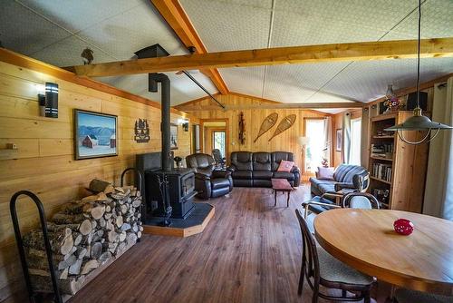 Living room - Ch. St-Antoine, New Richmond, QC - Indoor