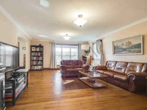 Salon - 128 Route 138A, Godmanchester, QC - Indoor Photo Showing Living Room