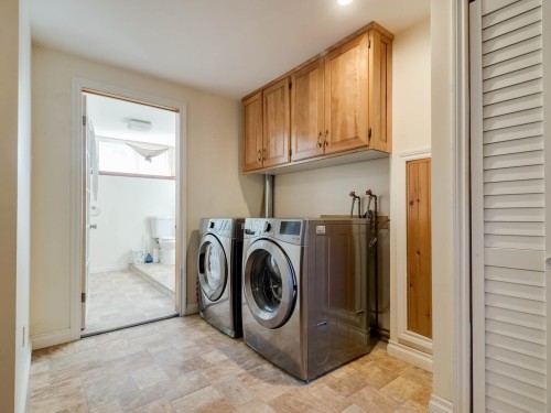 Sous-sol - 128 Route 138A, Godmanchester, QC - Indoor Photo Showing Laundry Room