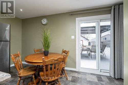 31 Pelham Street, Quinte West (Trenton Ward), ON - Indoor Photo Showing Dining Room