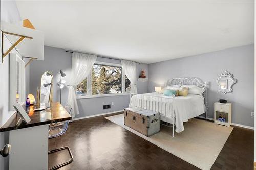 34 Birkenhead Ave, Winnipeg, MB 