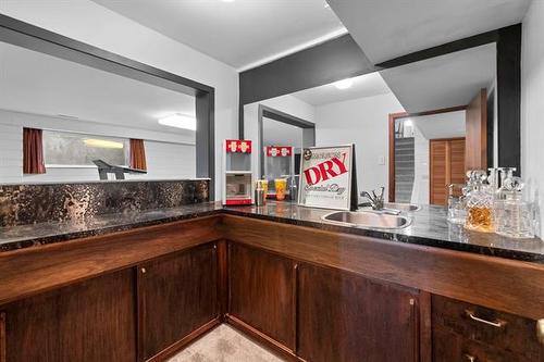 34 Birkenhead Ave, Winnipeg, MB 