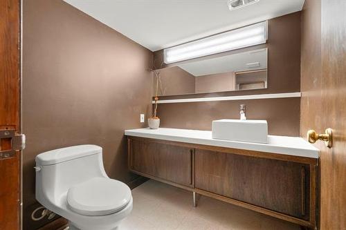 34 Birkenhead Ave, Winnipeg, MB 