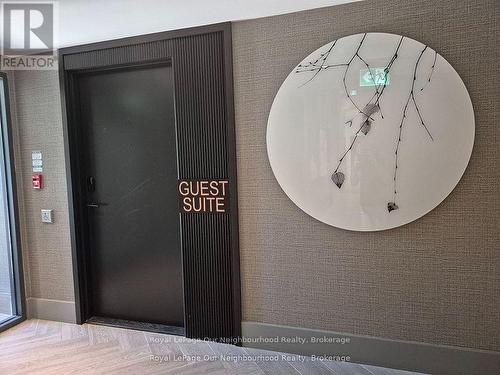 Guest suite - 231 - 2450 Old Bronte Road, Oakville (Wm Westmount), ON - Indoor Photo Showing Other Room