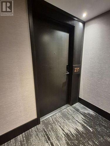 Welcome - 231 - 2450 Old Bronte Road, Oakville (Wm Westmount), ON - Indoor Photo Showing Other Room