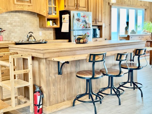 Cuisine - 8 Ch. De La Pointe-Basse, Les Îles-De-La-Madeleine, QC - Indoor