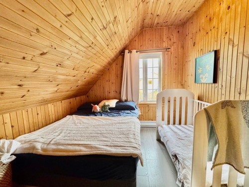 Chambre à coucher - 8 Ch. De La Pointe-Basse, Les Îles-De-La-Madeleine, QC - Indoor Photo Showing Bedroom