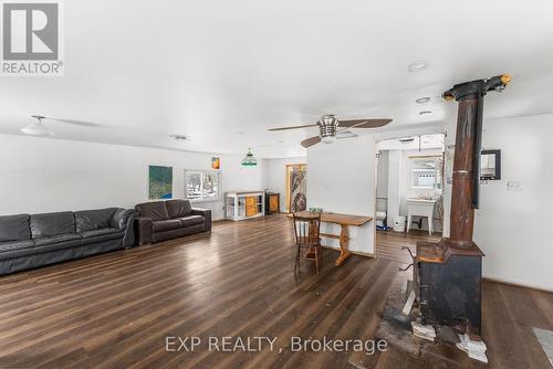 41 River Road, Kawartha Lakes, ON - Indoor