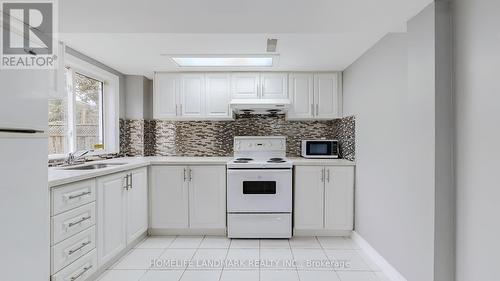 942 Port Union Road, Toronto, ON - Indoor Photo Showing Kitchen