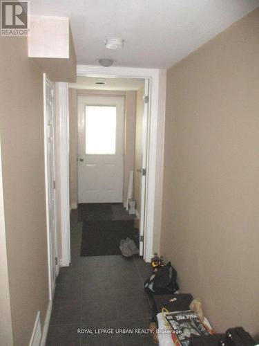 B - 89 Squires Avenue, Toronto, ON - Indoor Photo Showing Other Room