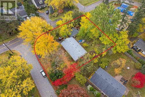 1610 Magenta Court, Mississauga, ON - Outdoor With View