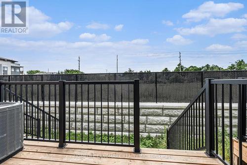 308 Foliage Private, Ottawa, ON - Outdoor