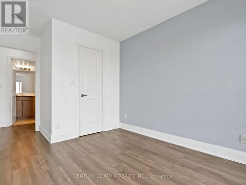 308 - 30 Herons Hill Way, Toronto, ON - Indoor Photo Showing Other Room