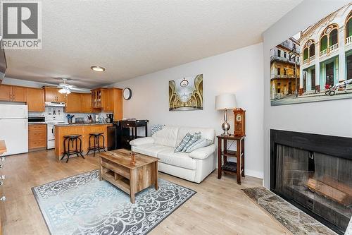 307 1122 KING ALBERT AVENUE  Coquitlam, BC V3J 1X7