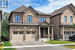 51 CROMBIE STREET  Clarington, ON L1C 0T5