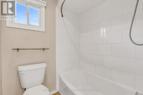 50 Luminous Court, Brampton, ON - Indoor Photo Showing Bathroom