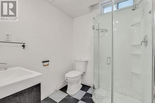 50 Luminous Court, Brampton, ON - Indoor Photo Showing Bathroom