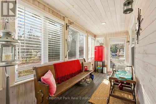 75 Pond Crescent, Huntsville (Chaffey), ON - Outdoor With Exterior