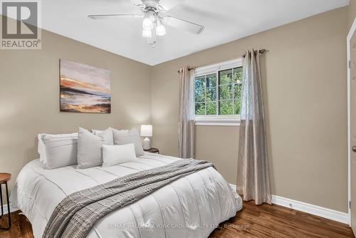 8 Rushton Road, Georgina, ON - Indoor Photo Showing Bedroom