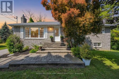 8 Rushton Road, Georgina, ON - Outdoor