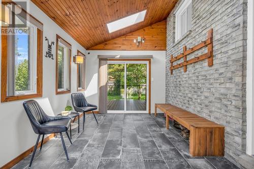 8 Rushton Road, Georgina, ON - Indoor Photo Showing Other Room