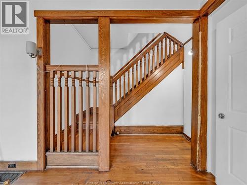 762 Victoria Avenue, Windsor, ON - Indoor Photo Showing Other Room