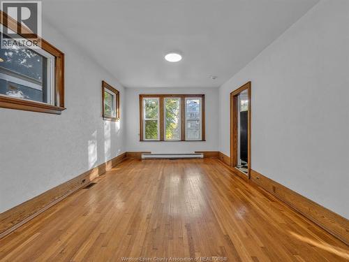 762 Victoria Avenue, Windsor, ON - Indoor Photo Showing Other Room