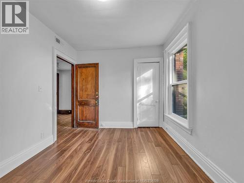 762 Victoria Avenue, Windsor, ON - Indoor Photo Showing Other Room