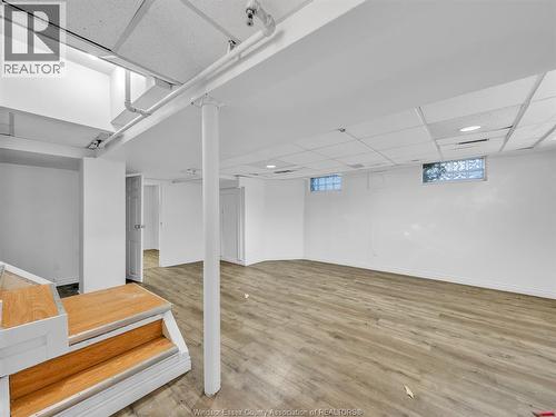 762 Victoria Avenue, Windsor, ON - Indoor
