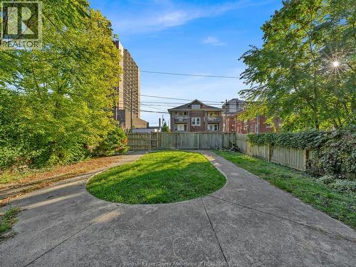 762 Victoria Avenue, Windsor, ON - Outdoor