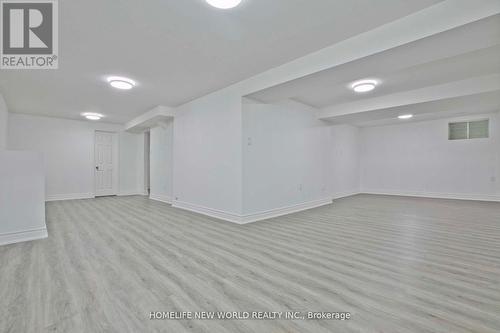 94 Weldrick Road E, Richmond Hill, ON - Indoor Photo Showing Other Room