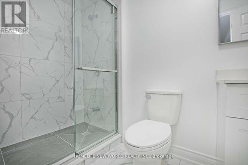 94 Weldrick Road E, Richmond Hill, ON - Indoor Photo Showing Bathroom