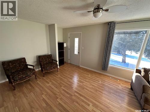 504 Bemister Avenue W, Melfort, SK - Indoor