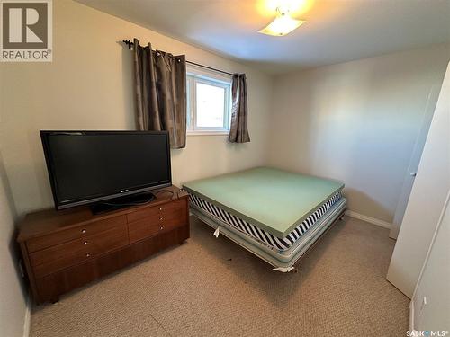 504 Bemister Avenue W, Melfort, SK - Indoor Photo Showing Bedroom