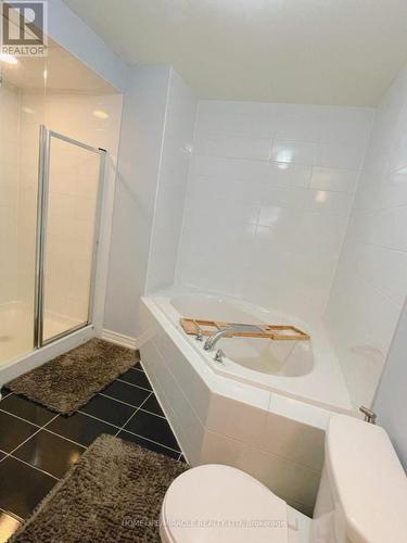 277 Remembrance Road, Brampton, ON - Indoor Photo Showing Bathroom