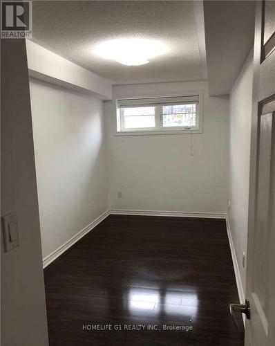 91 - 200 Veterans Drive, Brampton, ON - Indoor Photo Showing Other Room