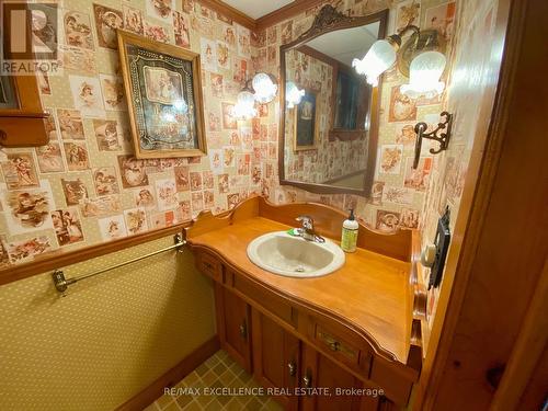 485 Gowland Crescent, Milton, ON - Indoor Photo Showing Bathroom